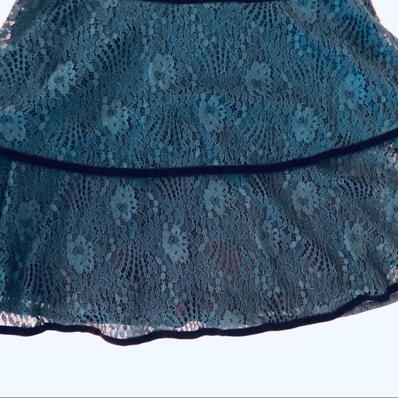 Lulus dark green formal dress from current season! - Picture 5 of 8